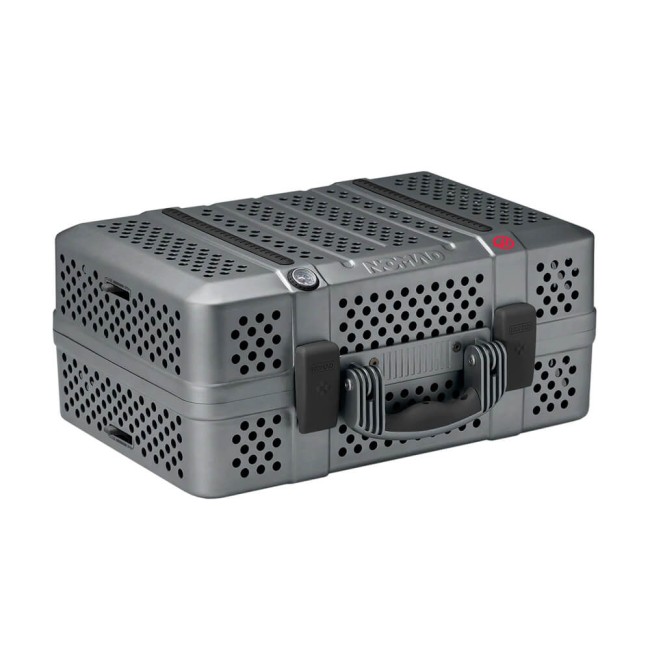 Nomad Grill & Smoker